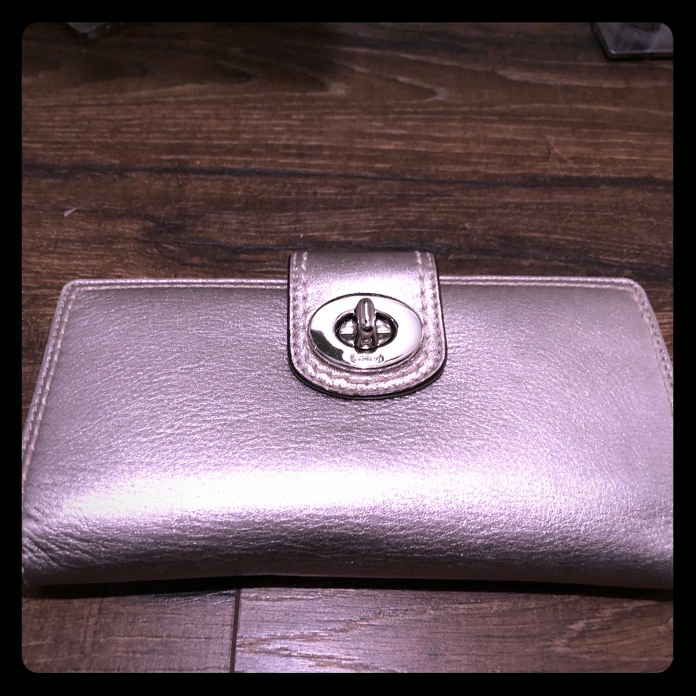 Coach wallet